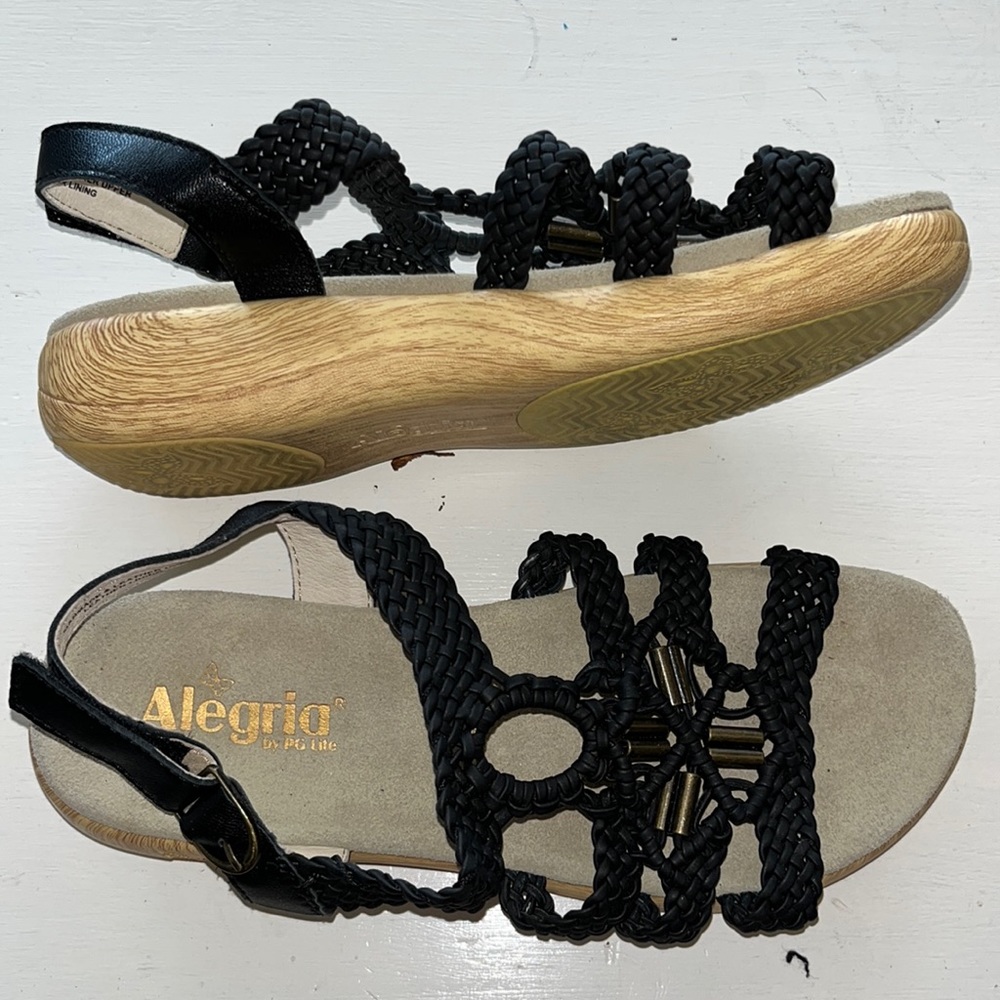 Alegria black woven/leather sandals with Velcro closing size 8/39